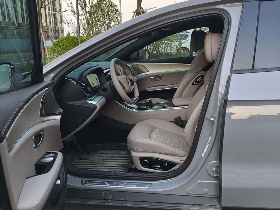 BYD Han 2024, фото 7
