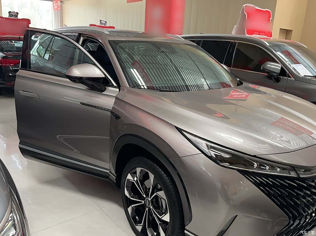 Roewe RX5, 2022 22