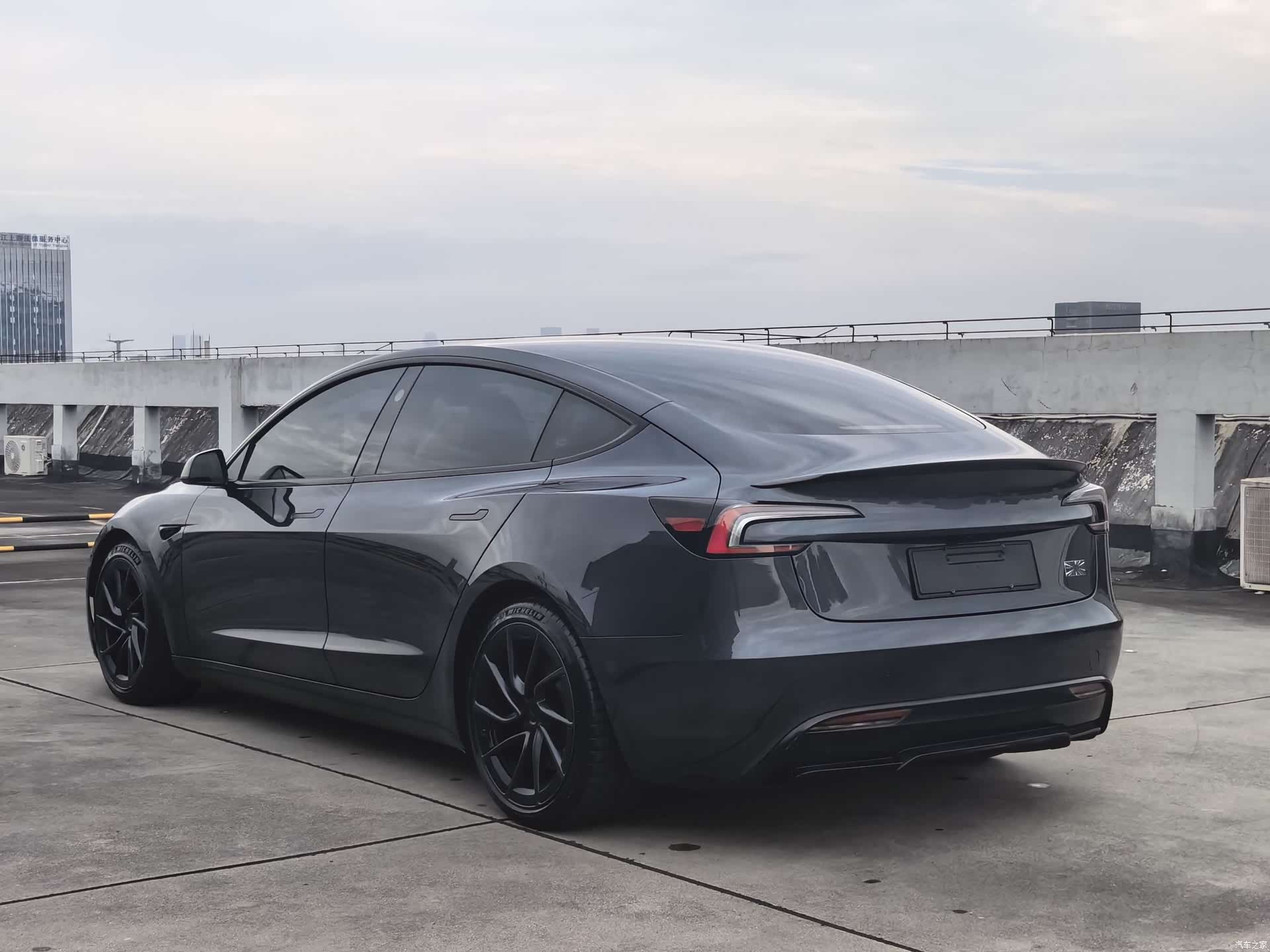 Tesla Model 3, 2024 6