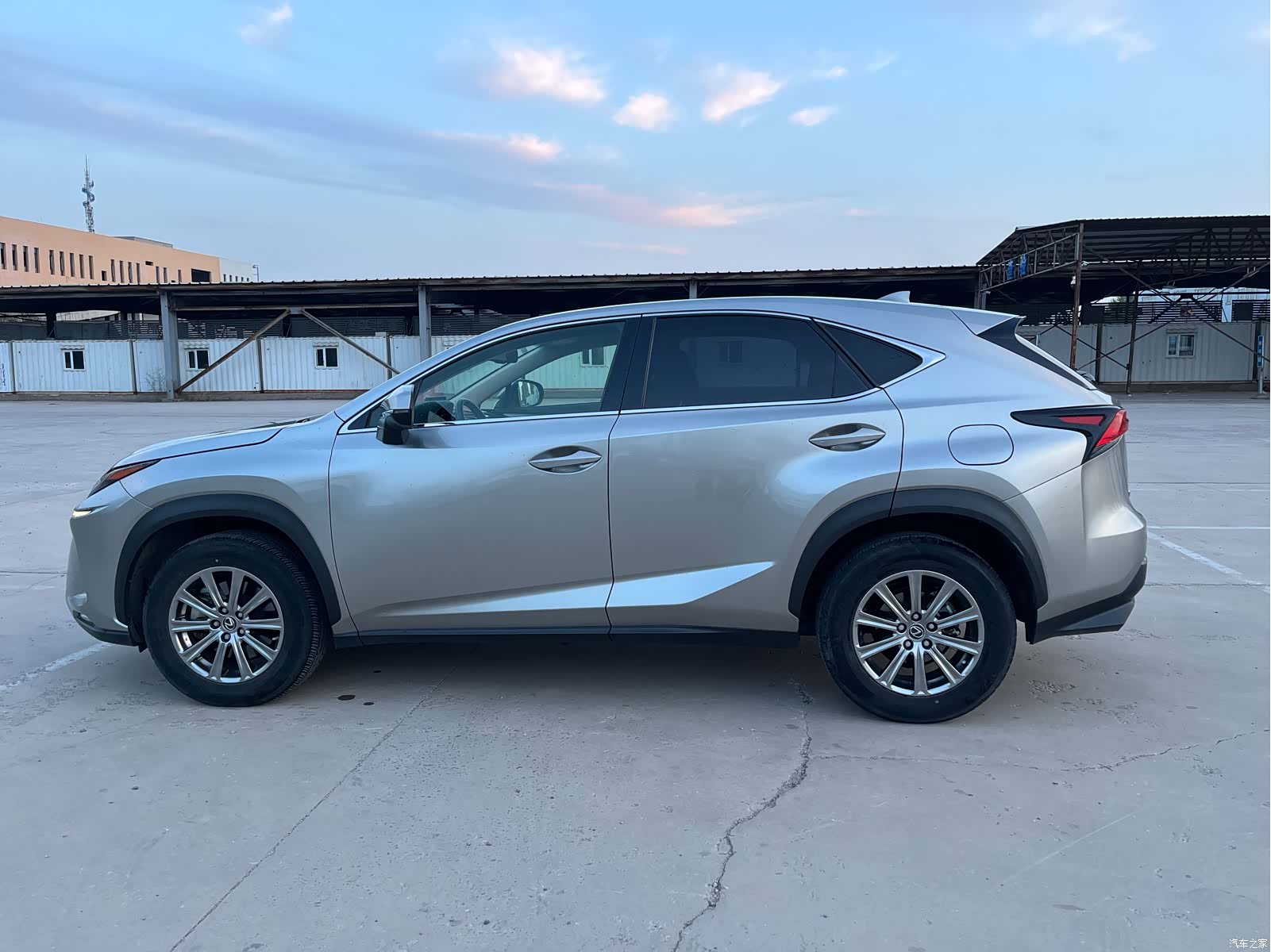 Lexus NX, 2018 35