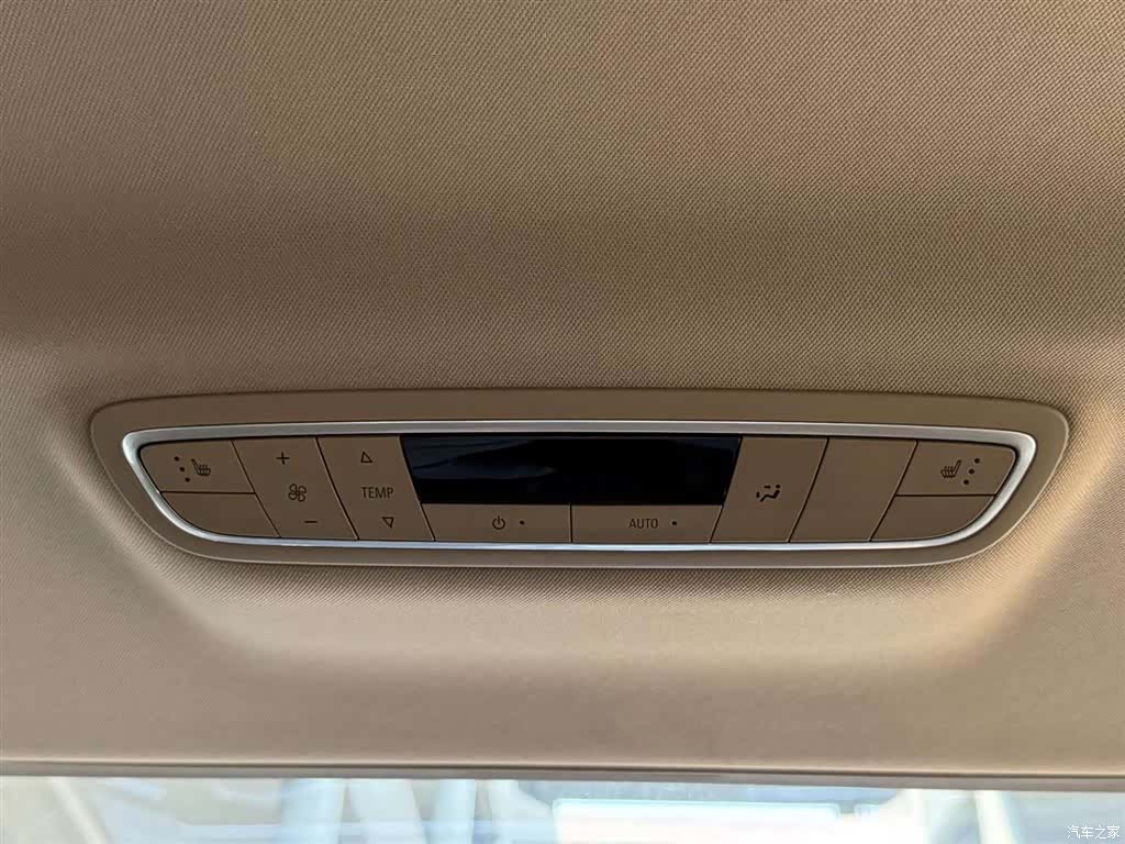 Buick GL8, 2021 15