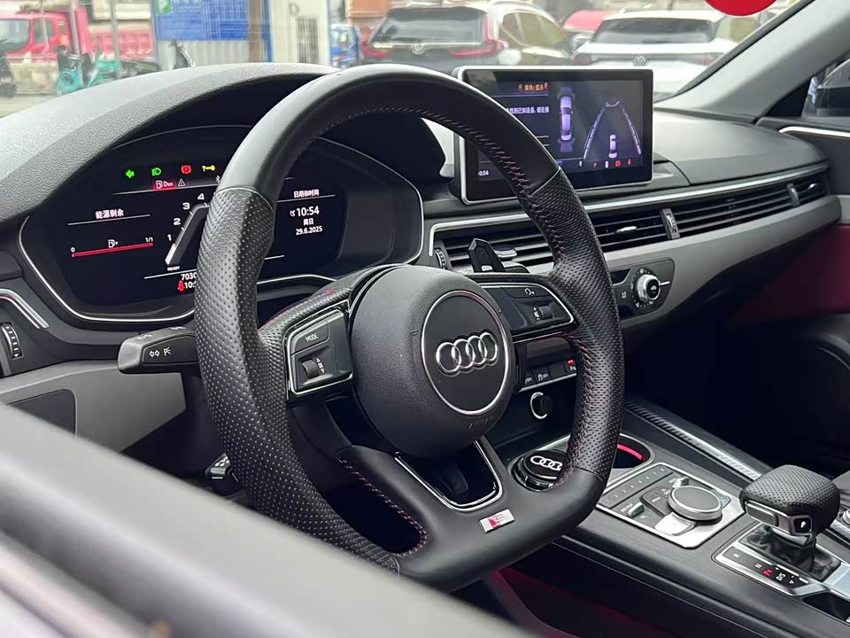 Audi A4L