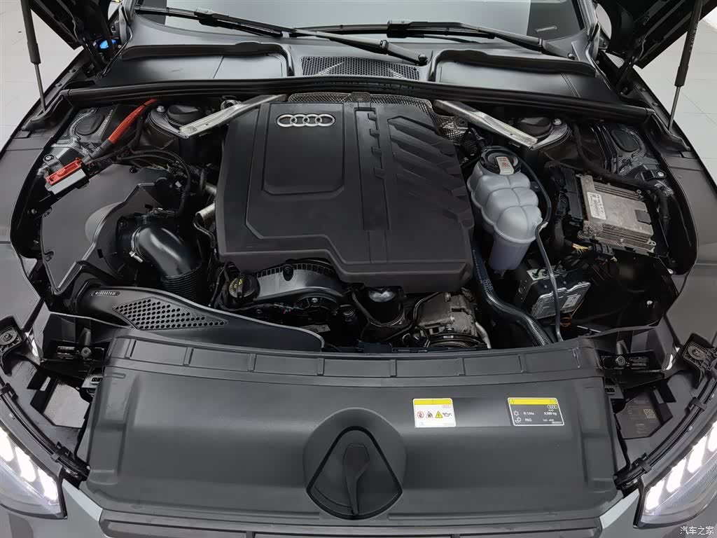 Audi A4L, 2024 6