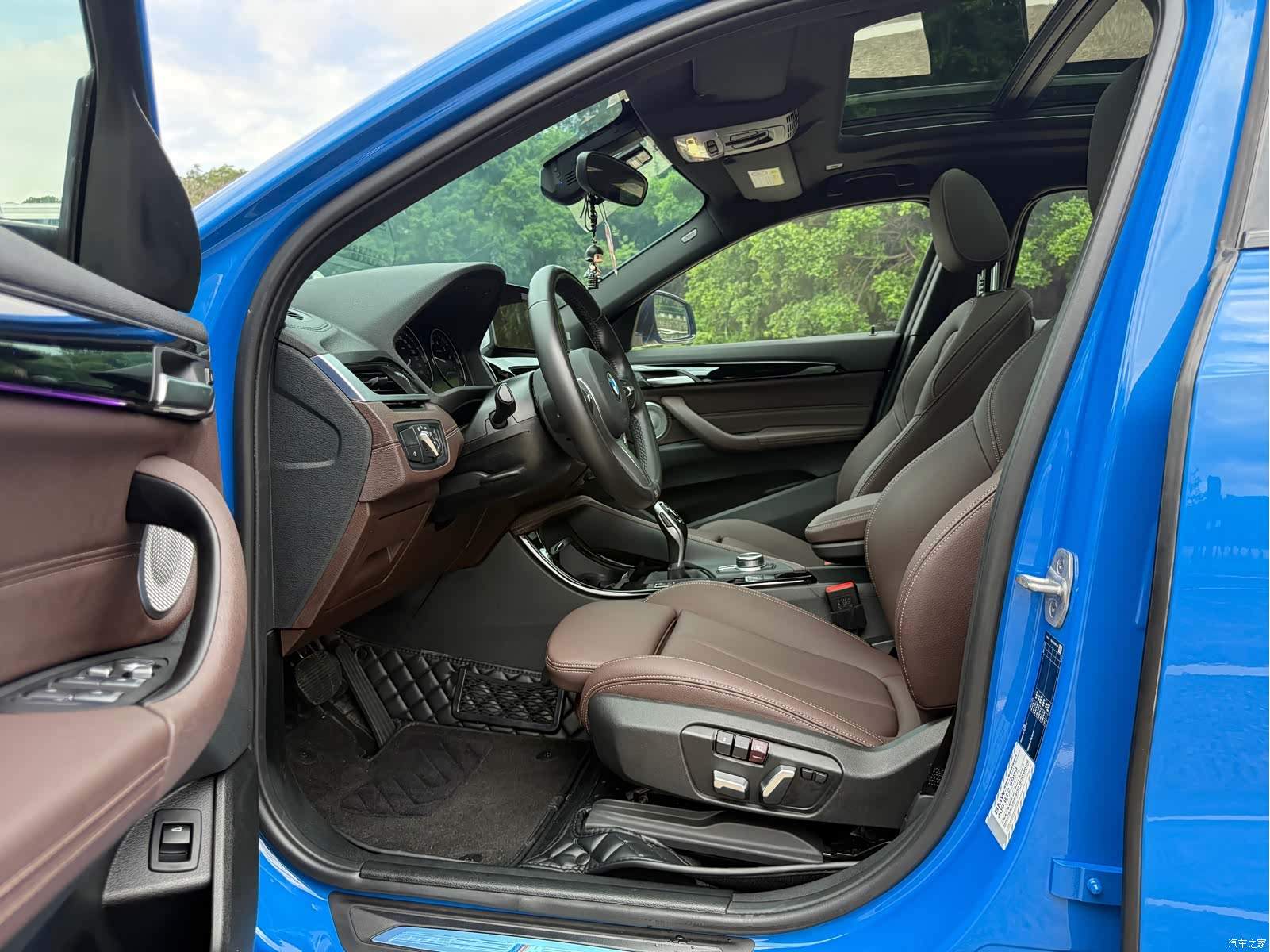 BMW X2, 2021 все фото