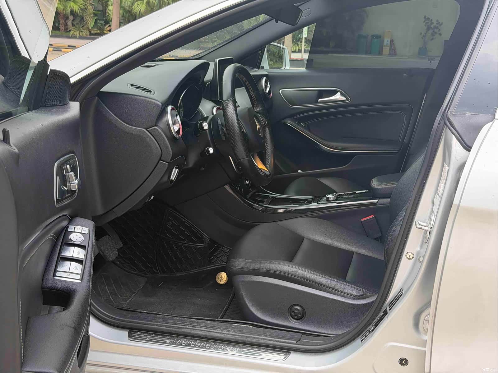 Mercedes-Benz CLA, 2015 6