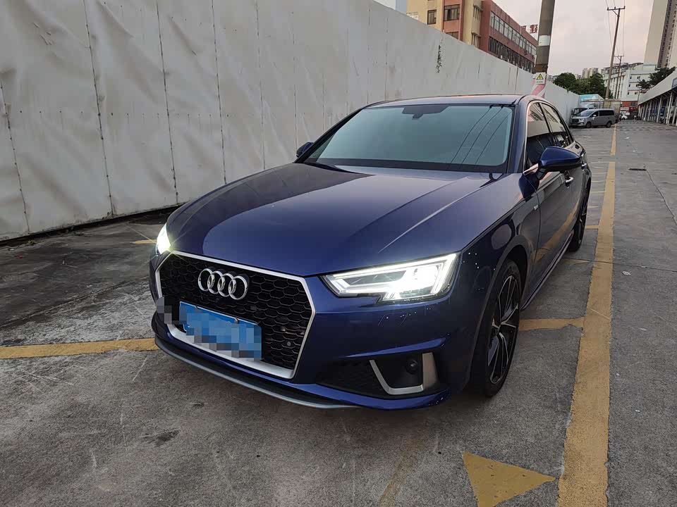 Audi A4L