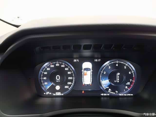 Volvo XC90, 2016 3