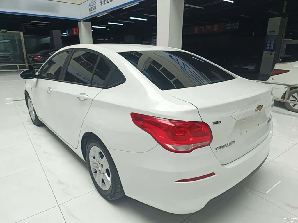 Chevrolet 320, 2018 все фото