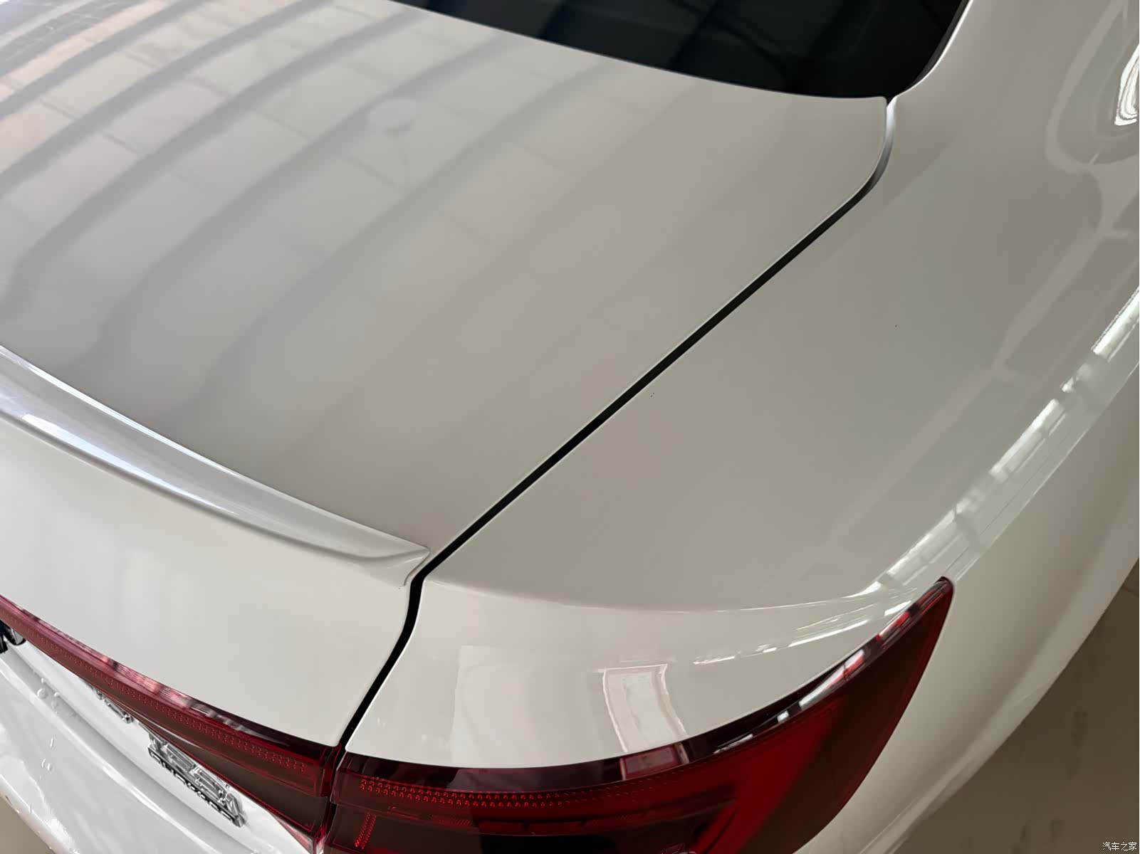 Audi A4L, 2019 13