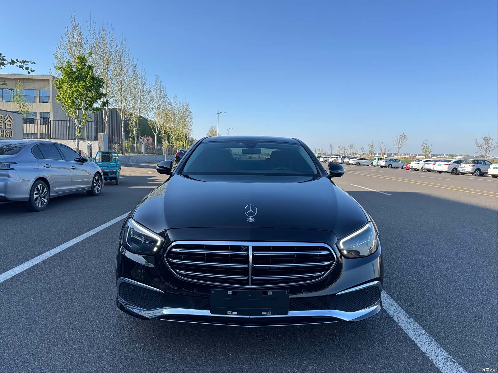 Mercedes-Benz E-Class, 2022 1