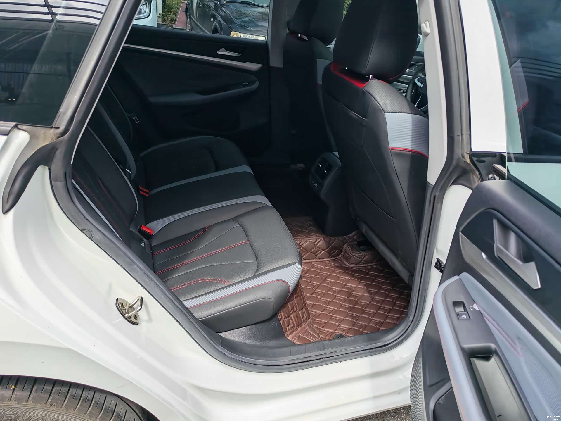 Volkswagen Lamando, 2024 7