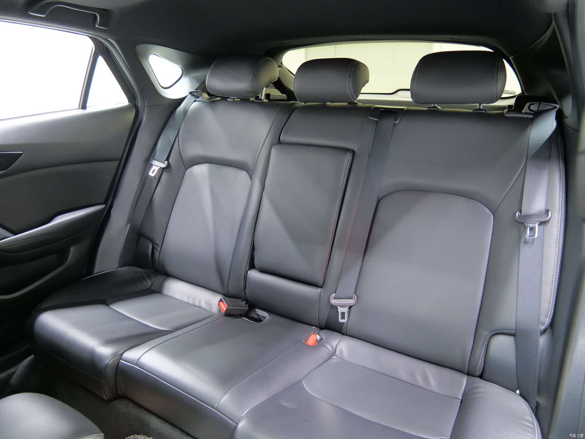 Mazda CX-4, 2022 9