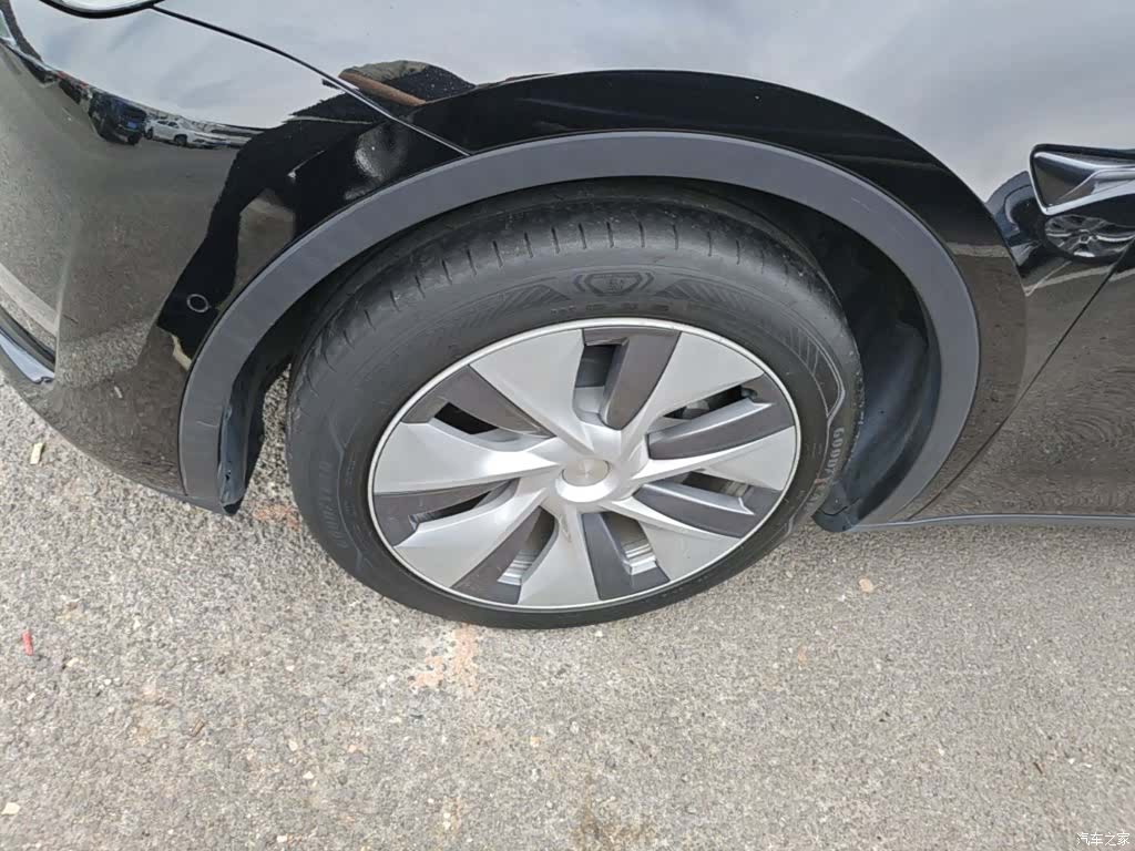 Tesla Model Y, 2021 23