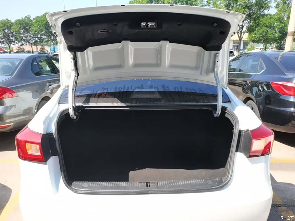 Roewe 360, 2016 19