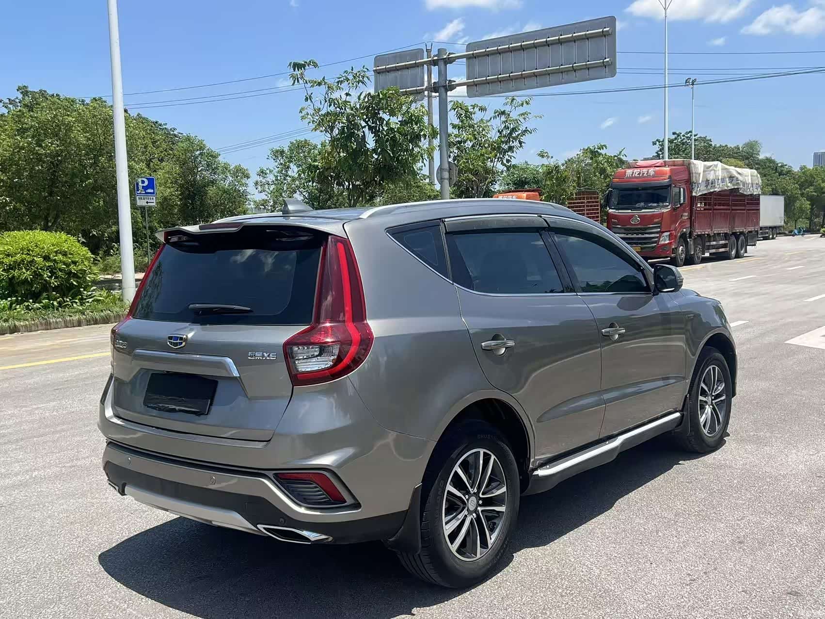 Geely X6, 2019 7
