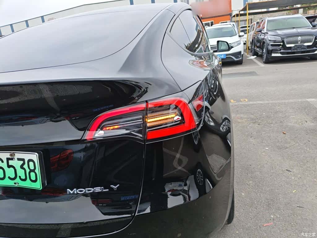 Tesla Model Y, 2021 8