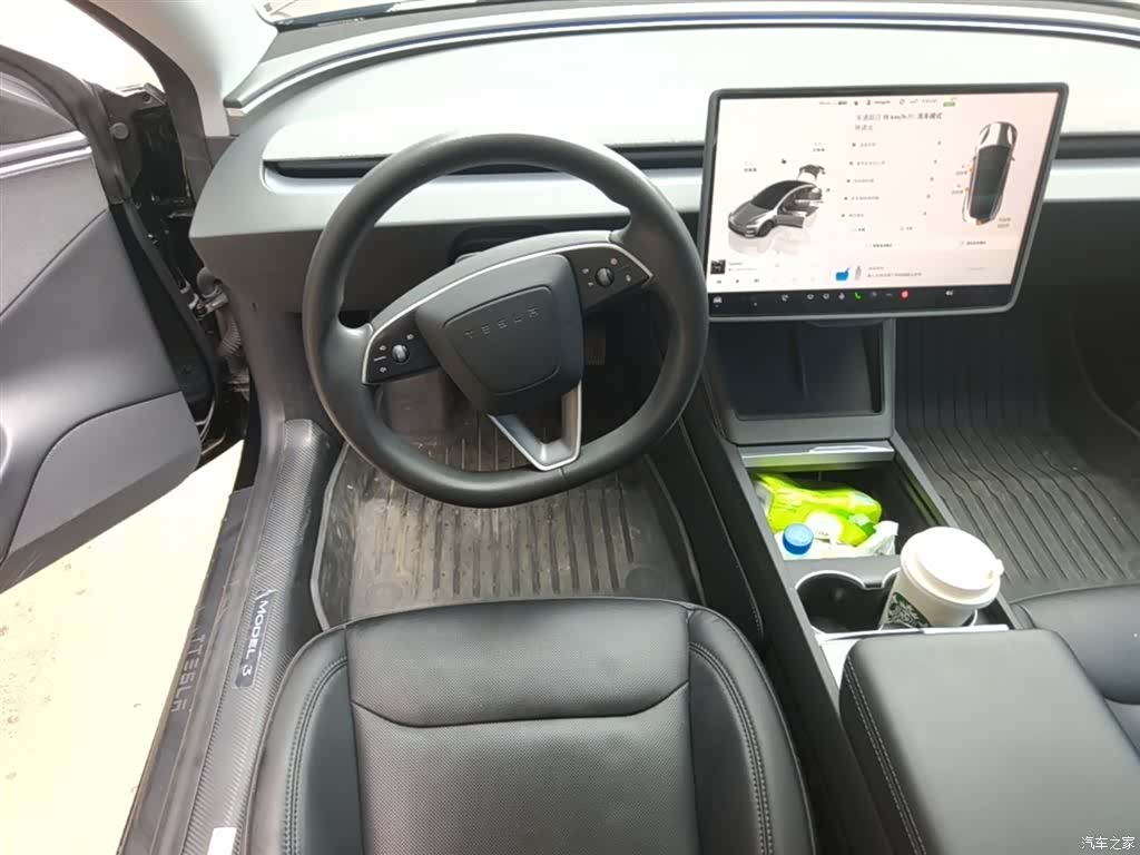 Tesla Model 3, 2023 11