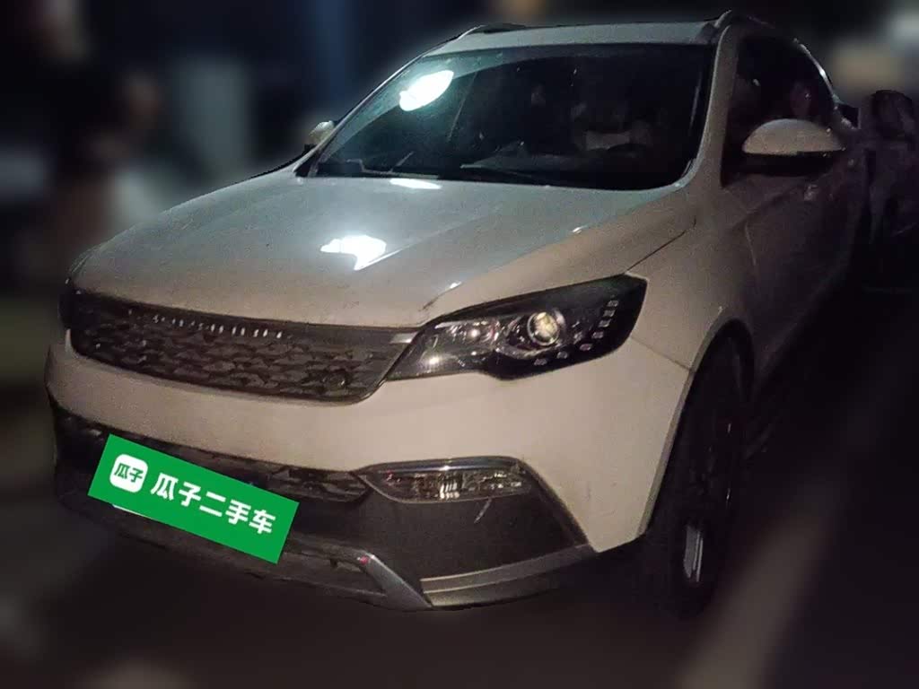 Changfeng CS10