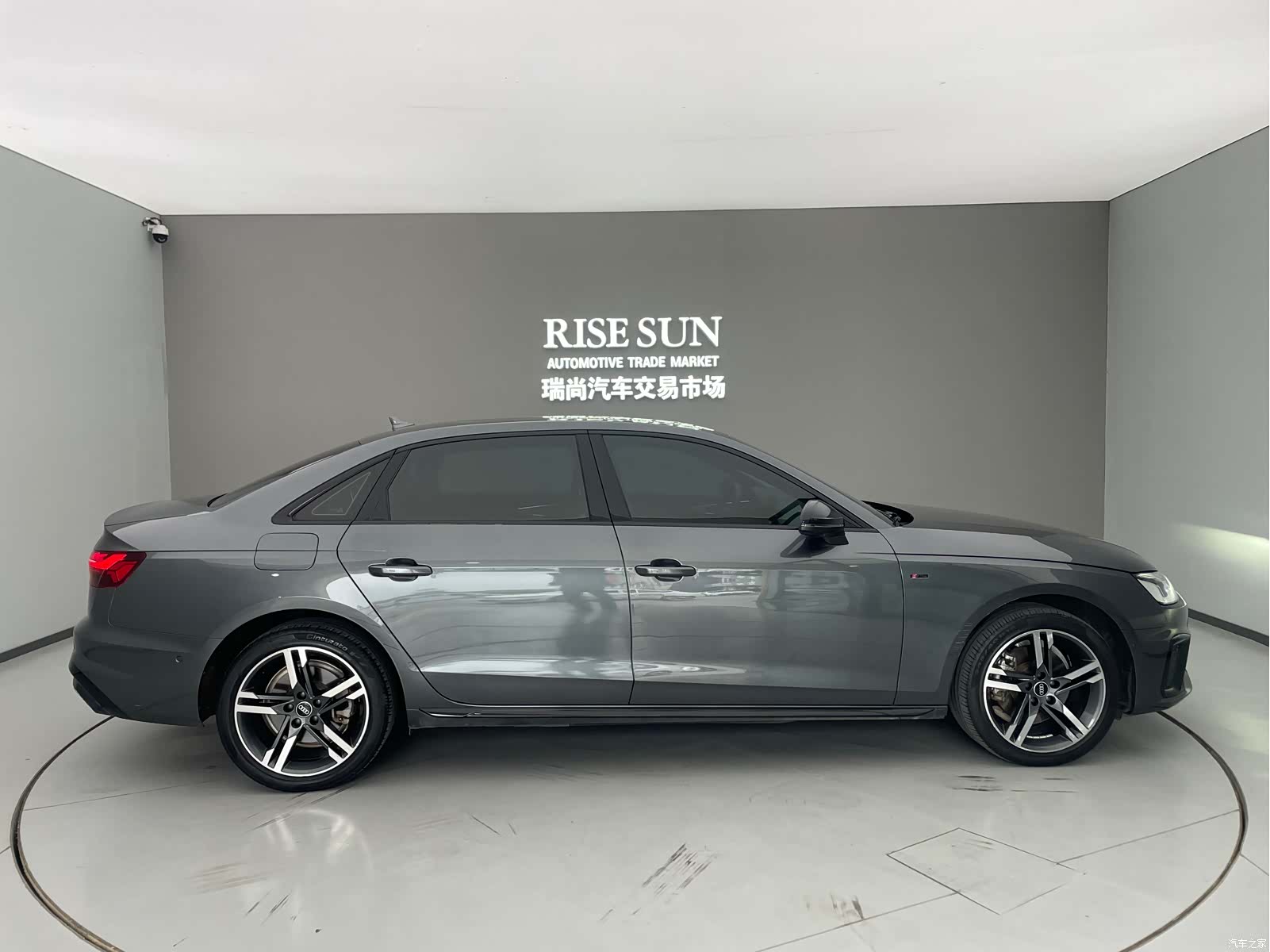 Audi A4L, 2022 14