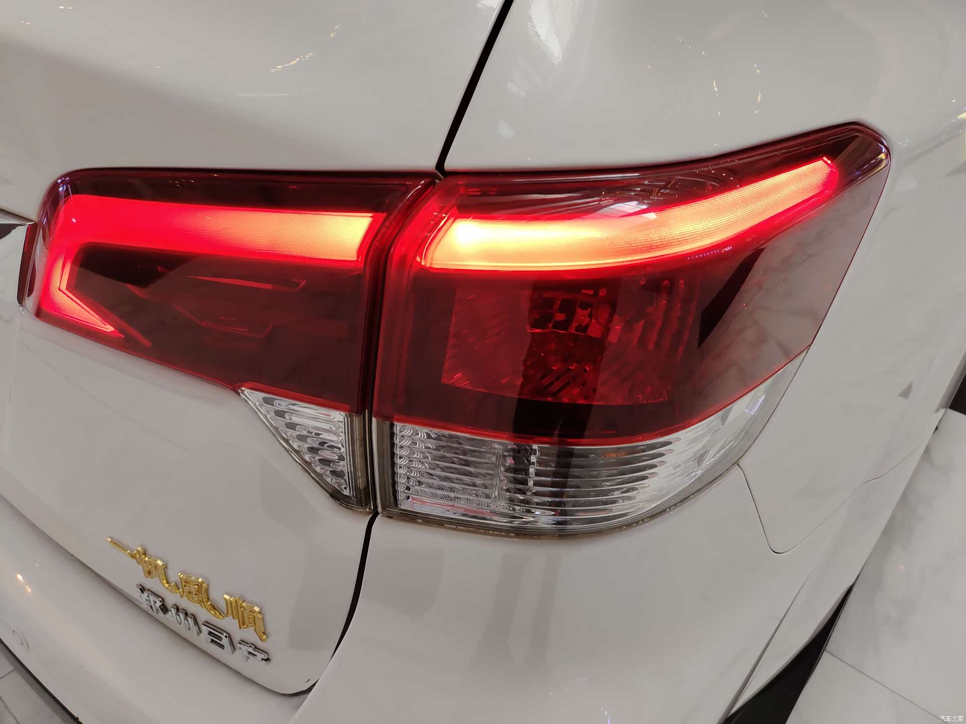 Nissan Terra, 2019 16