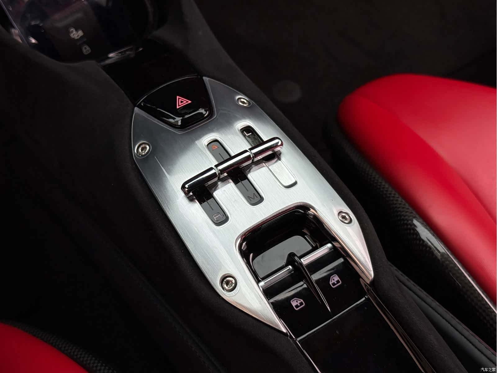 Ferrari SF90, 2023 10