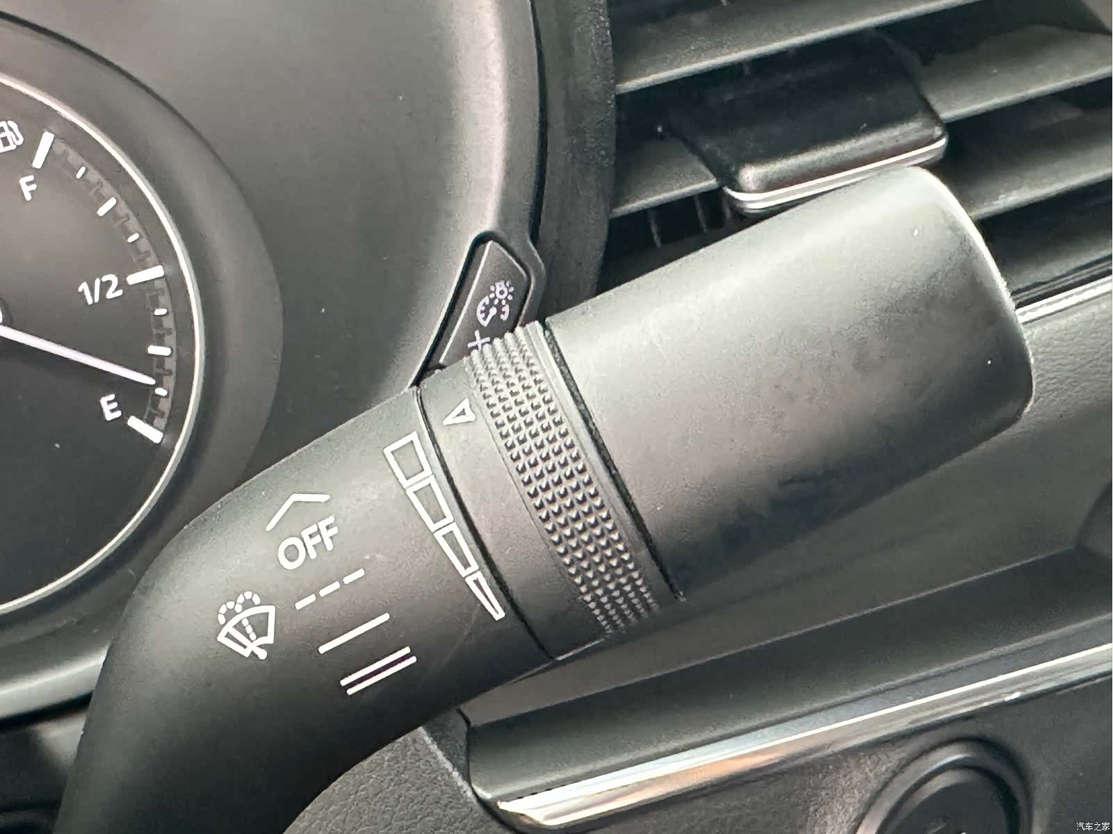 Mazda Mazda3, 2020 23