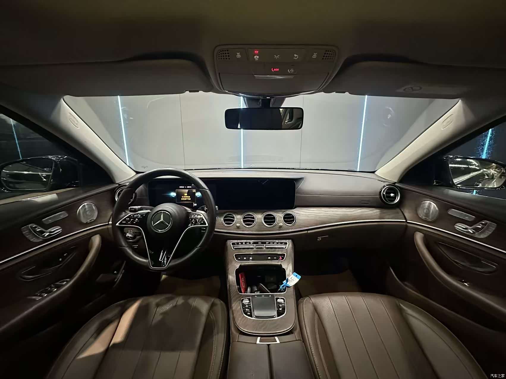 Mercedes-Benz E-Class, 2023 9
