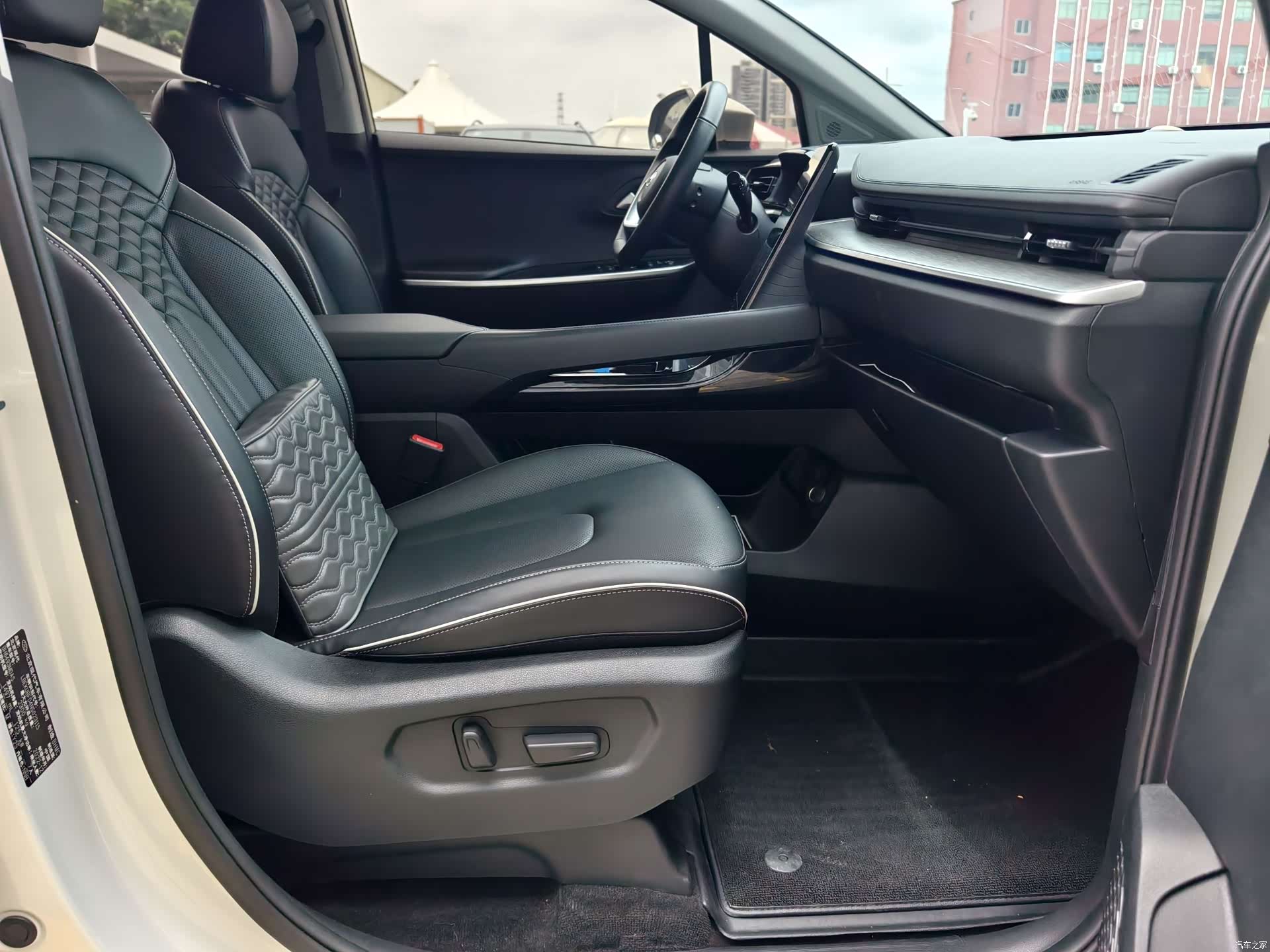 Hyundai Custo, 2023 9