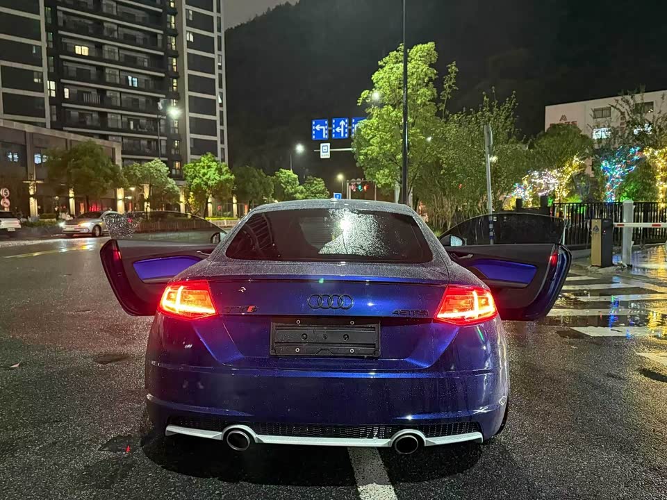 Audi TT