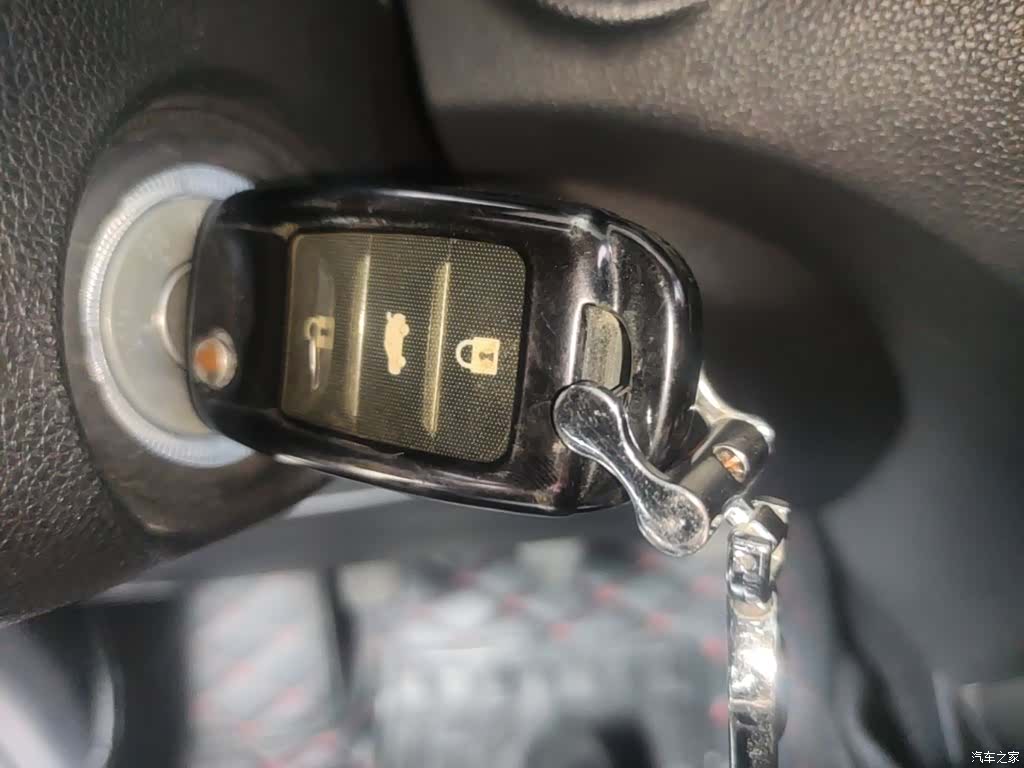 Changan CS15, 2017 9