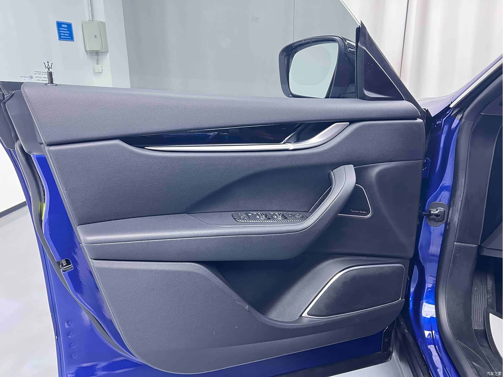 Maserati Levante, 2018 11