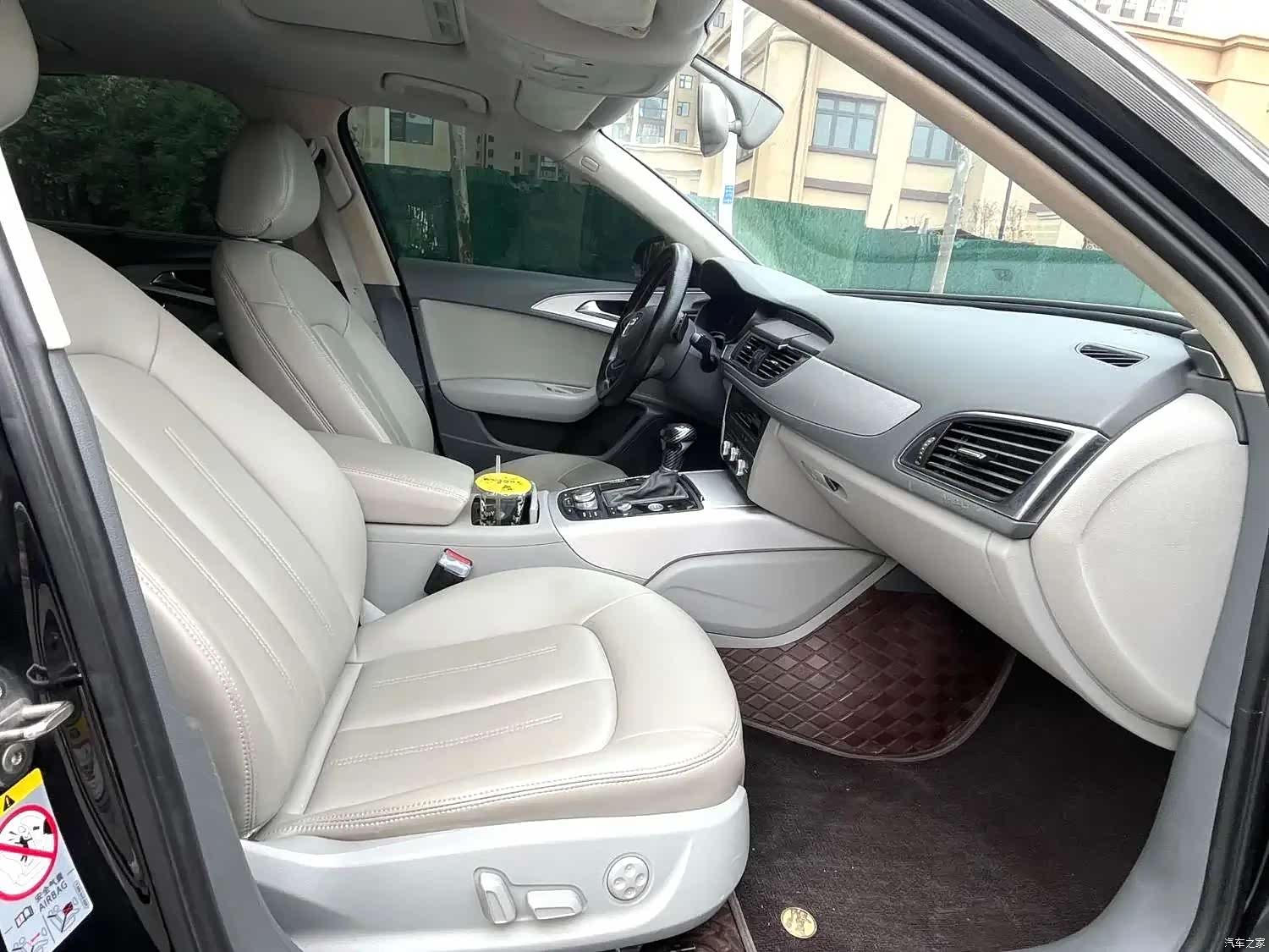 Audi A6L, 2012 6