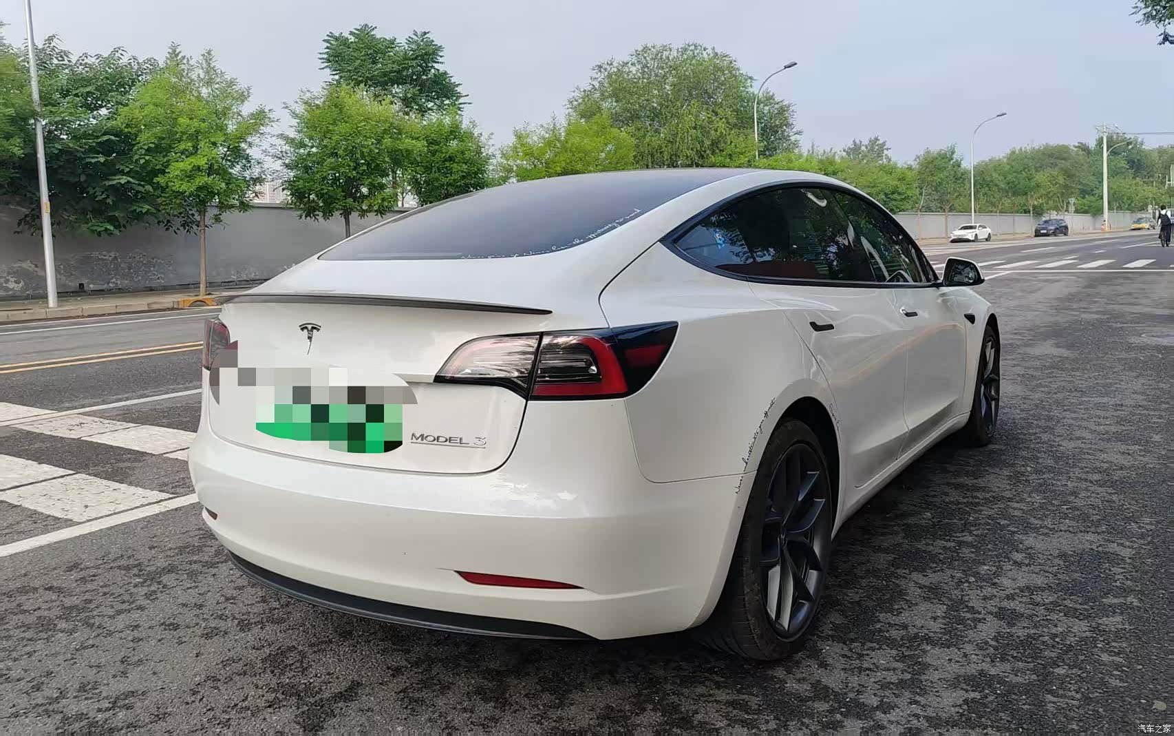 Tesla Model 3, 2022 3