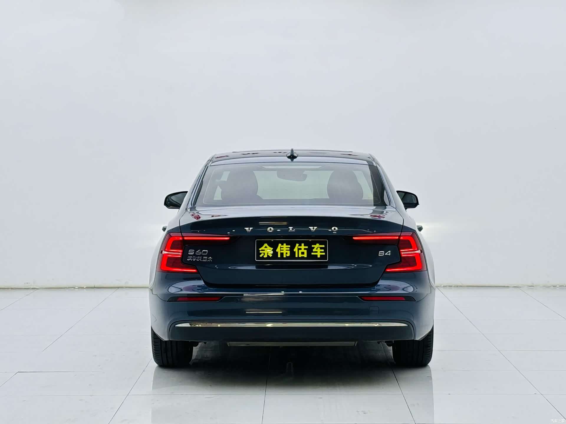 Volvo S60, 2022 6