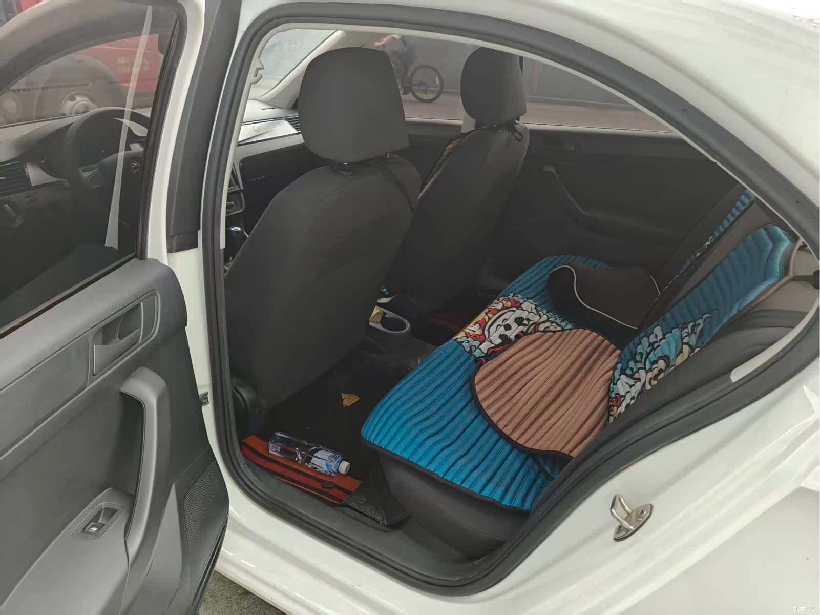 Skoda Rapid, 2022 все фото