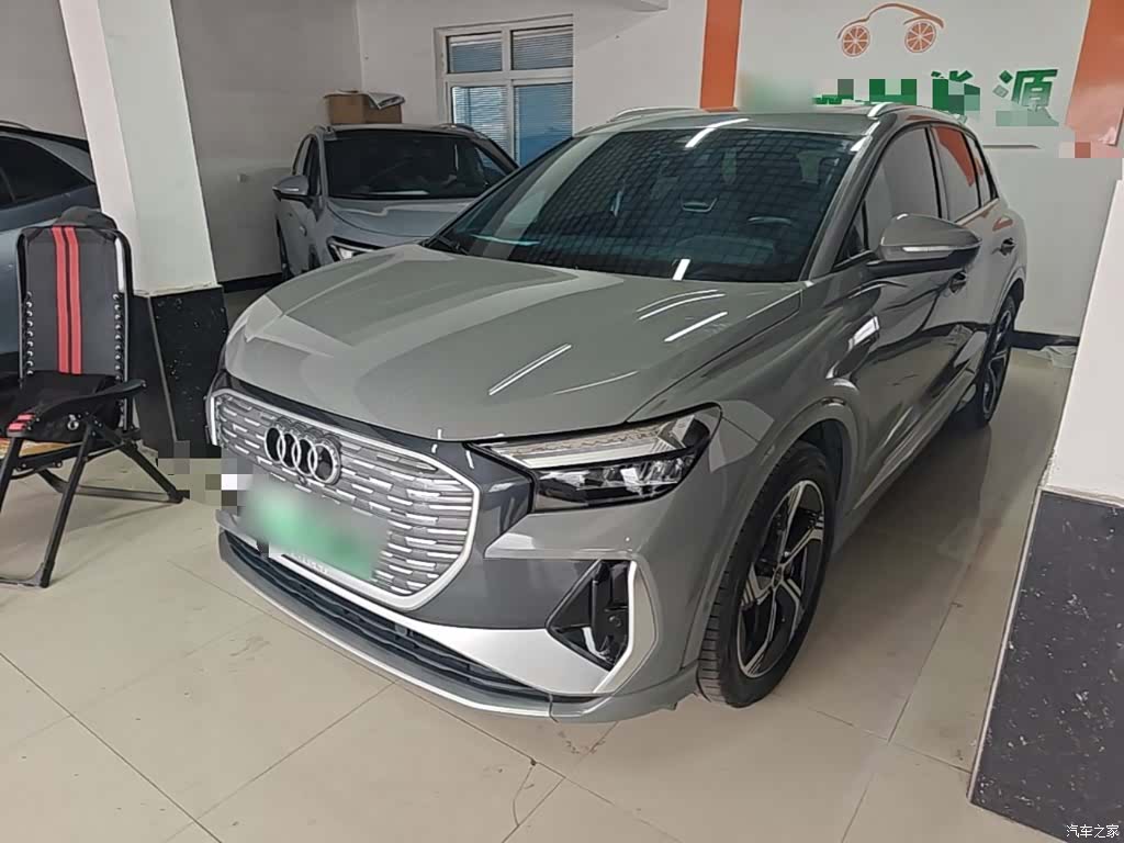 Audi Q4 e-tron, 2023 2