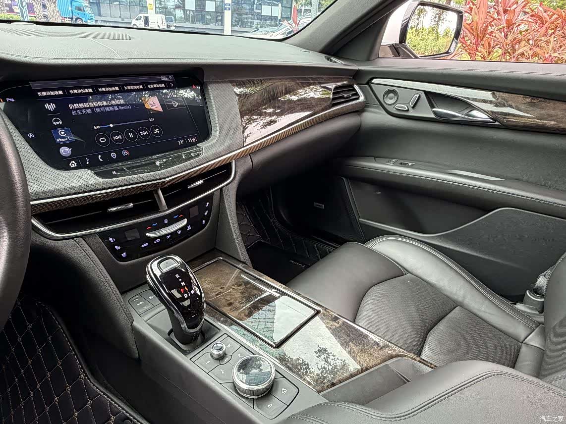 Cadillac CT6, 2022 18