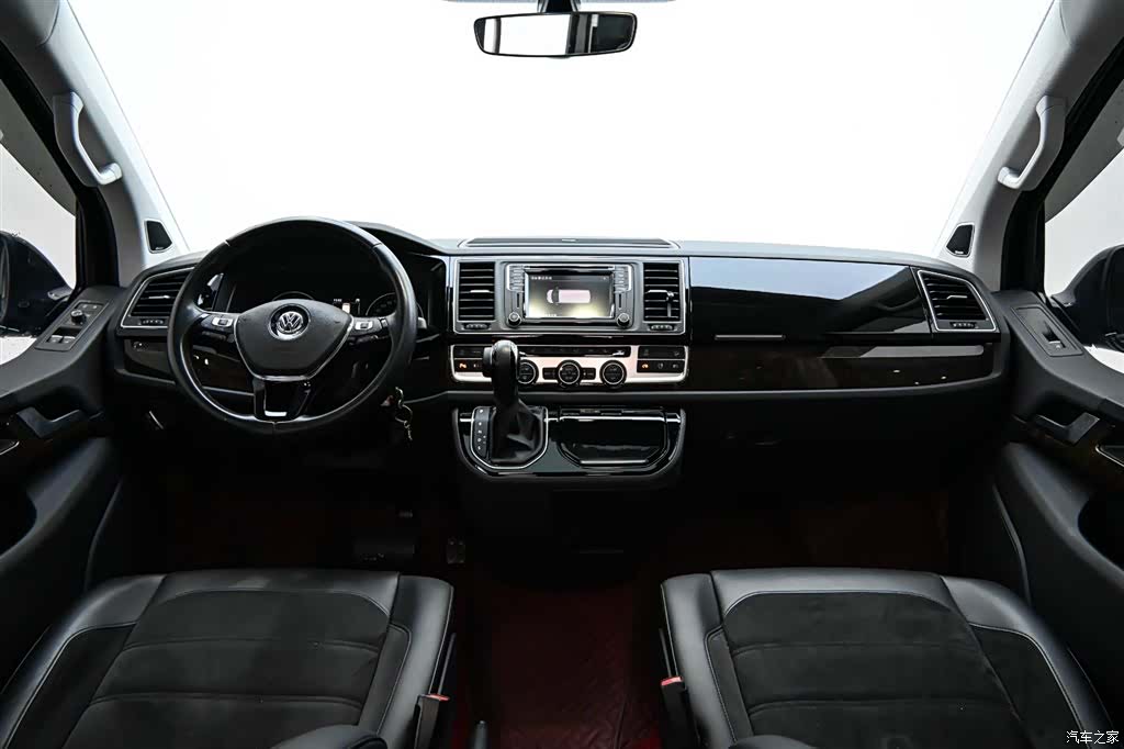 Volkswagen 7, 2020 11