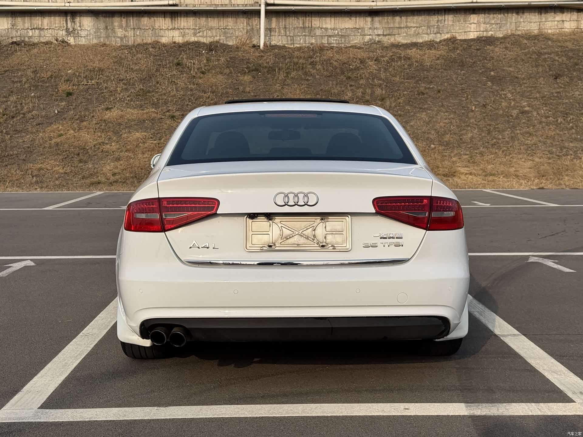 Audi A4L, 2015 все фото