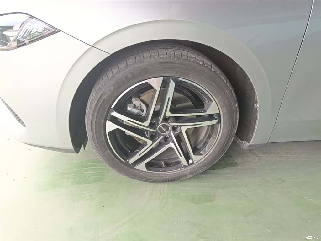 Roewe D7, 2023 23