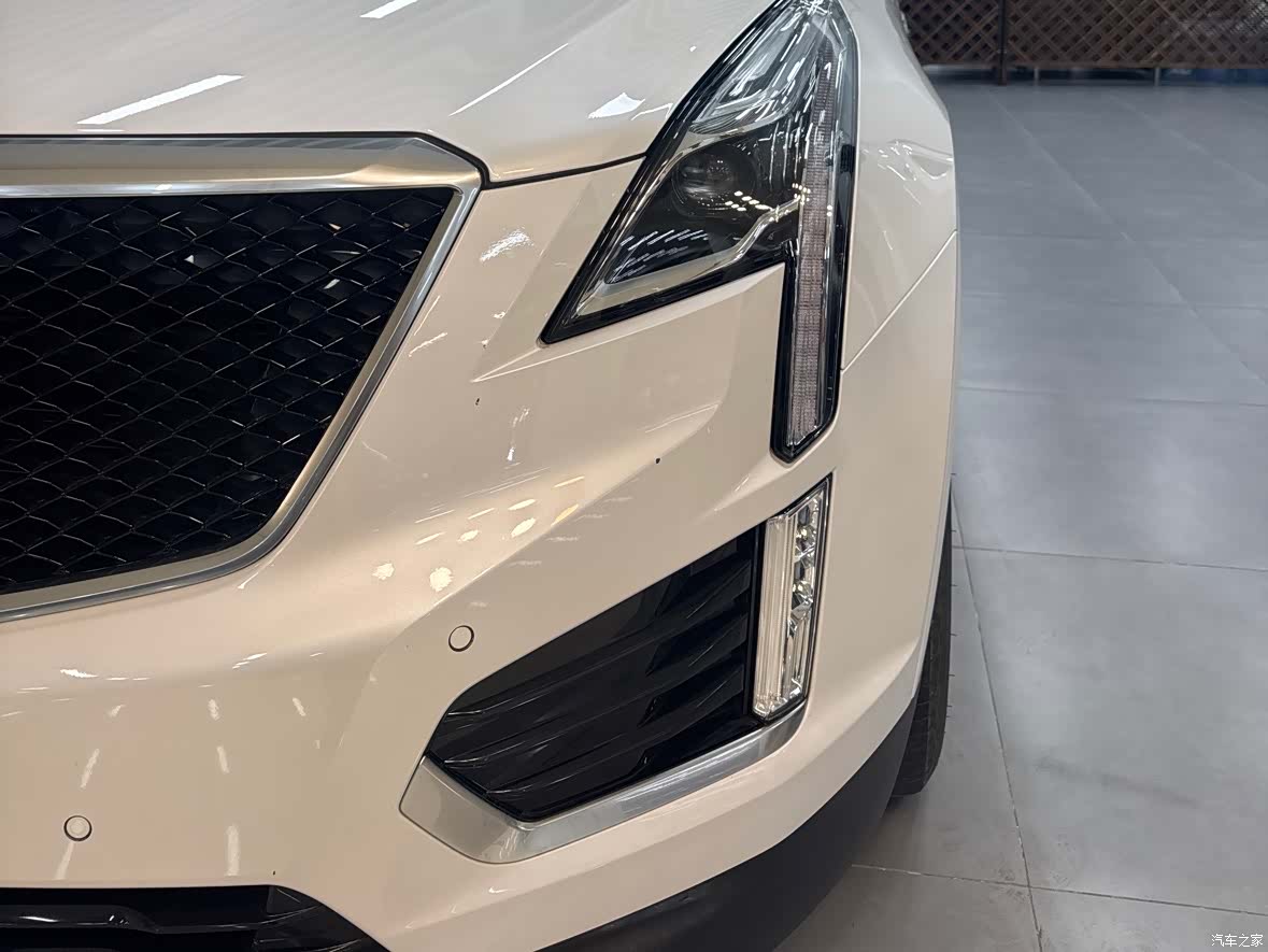 Cadillac XT5, 2023 10