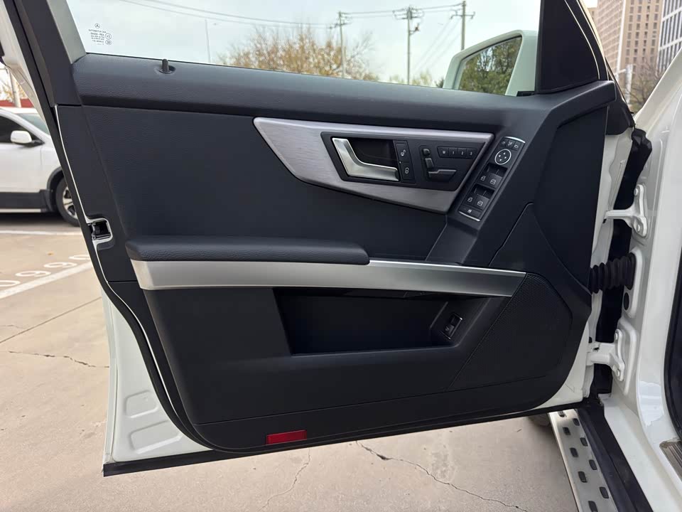 Mercedes-Benz GLK grade