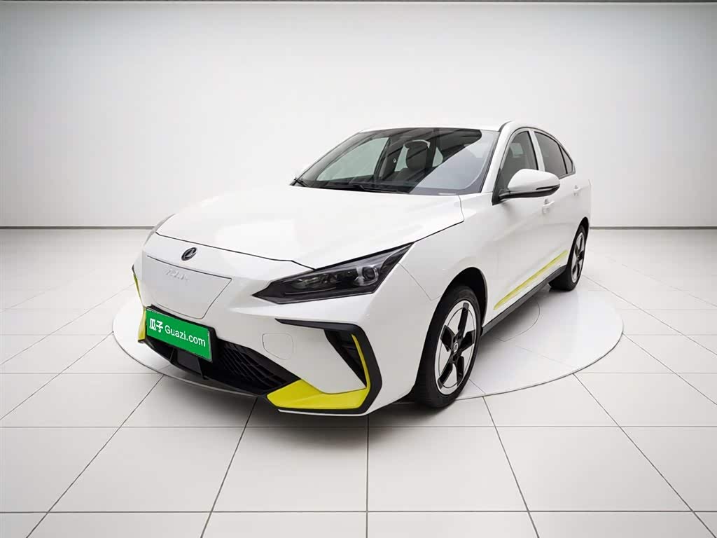 Dongfeng E70