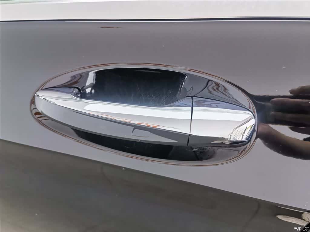 Mercedes-Benz GLC, 2020 18
