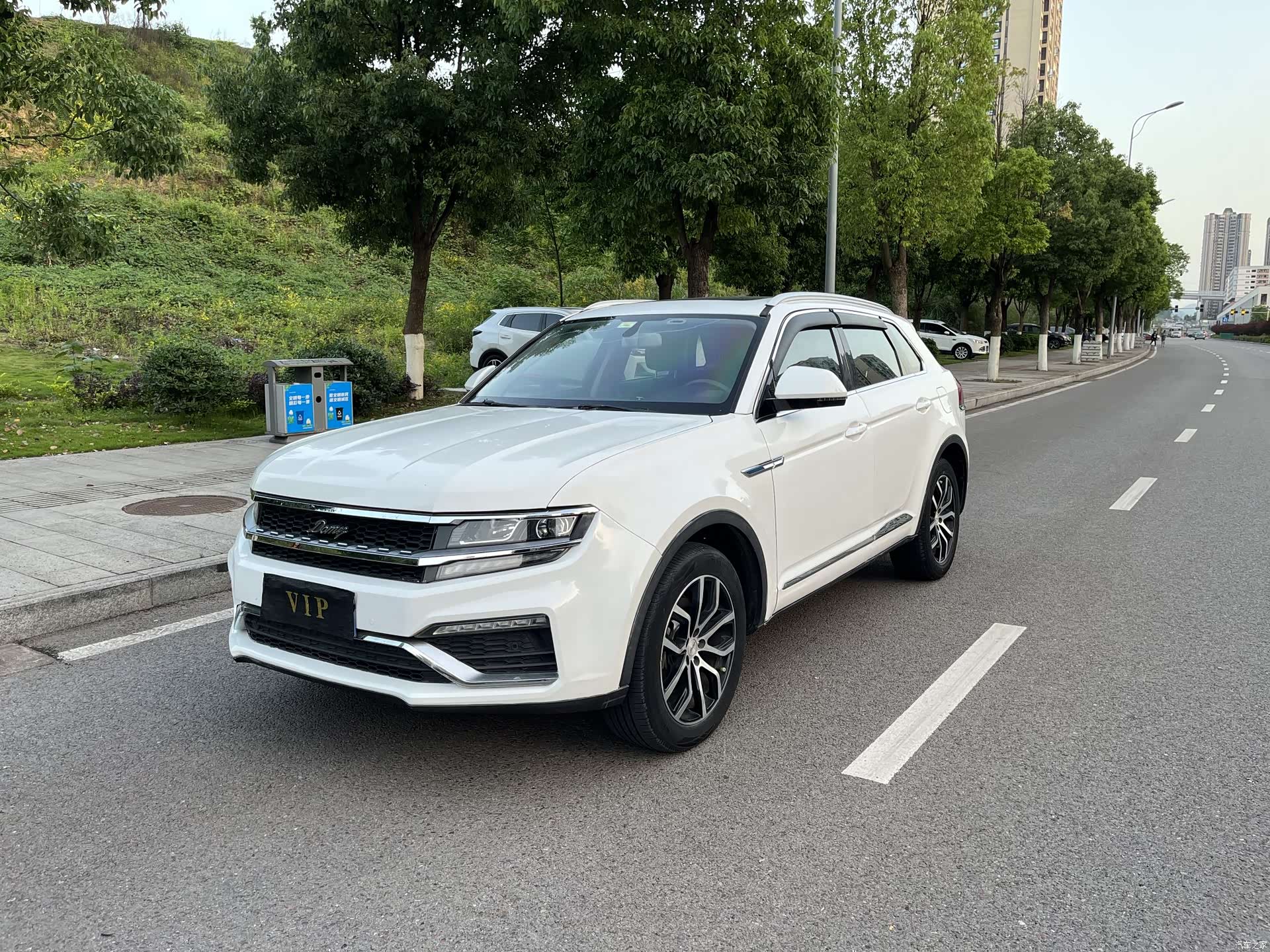 Zotye X7, 2017 1