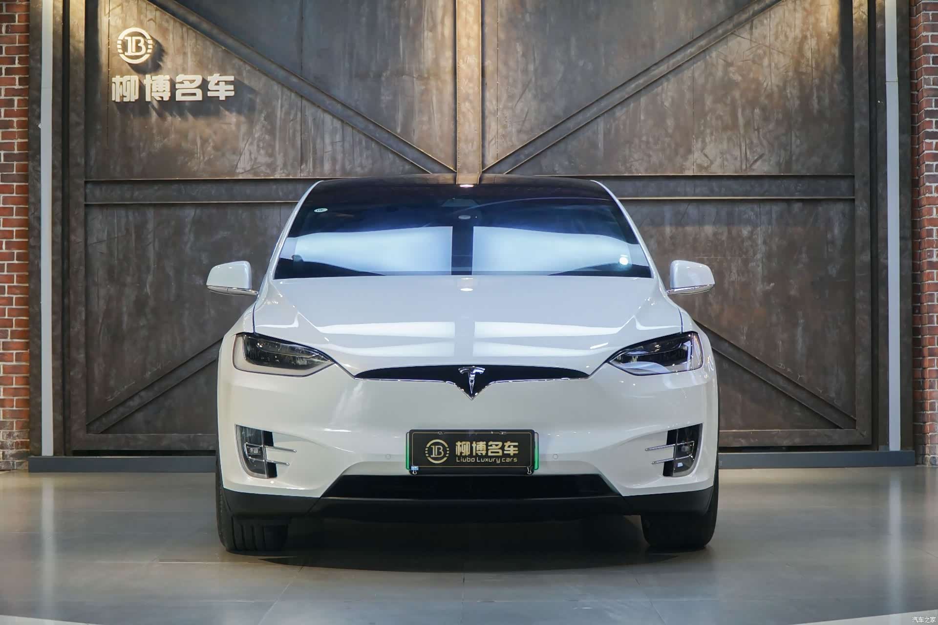Tesla Model X, 2019 3