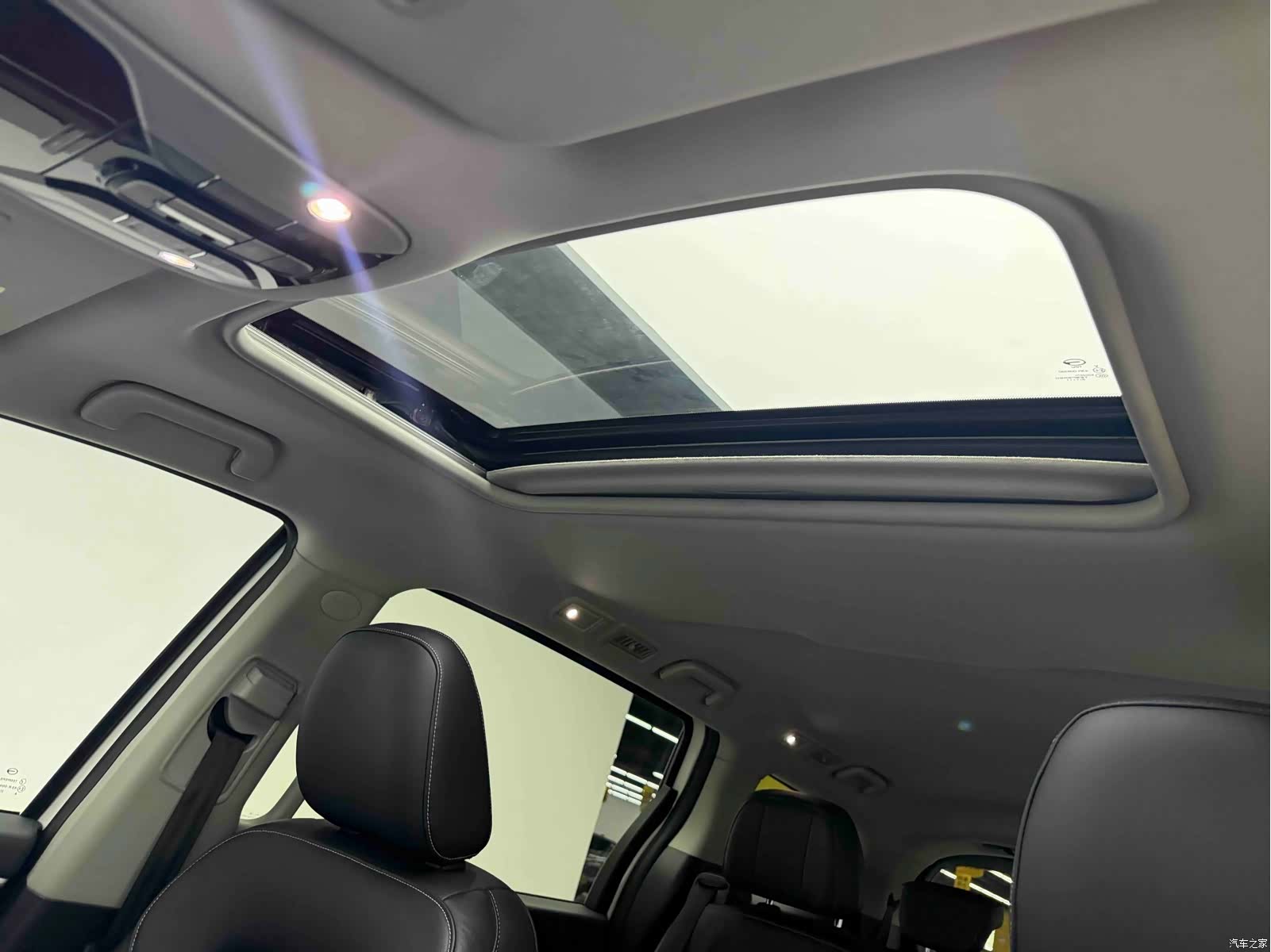 Trumpchi M8, 2021 12