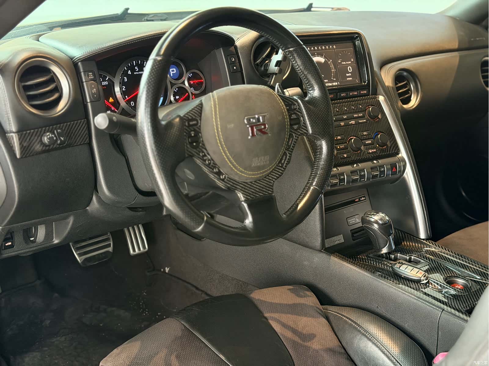 Nissan GT-R, 2009 10