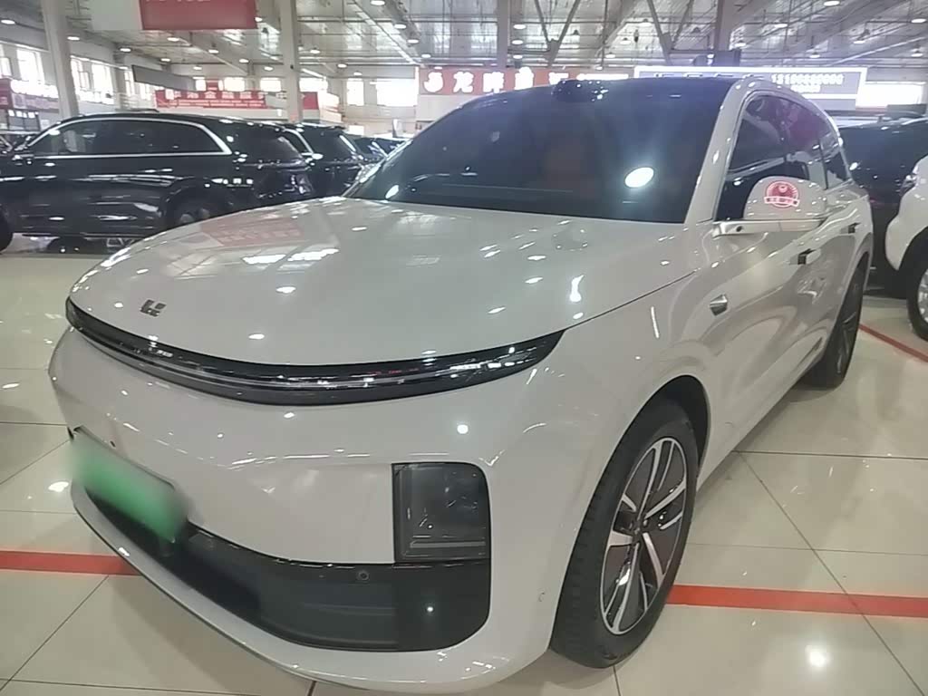 Li Auto L6