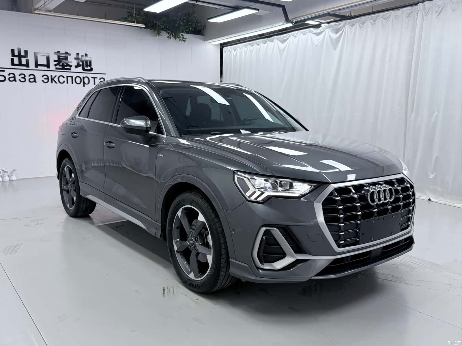 Audi Q3, 2022 3